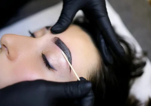 Eyebrows lamination